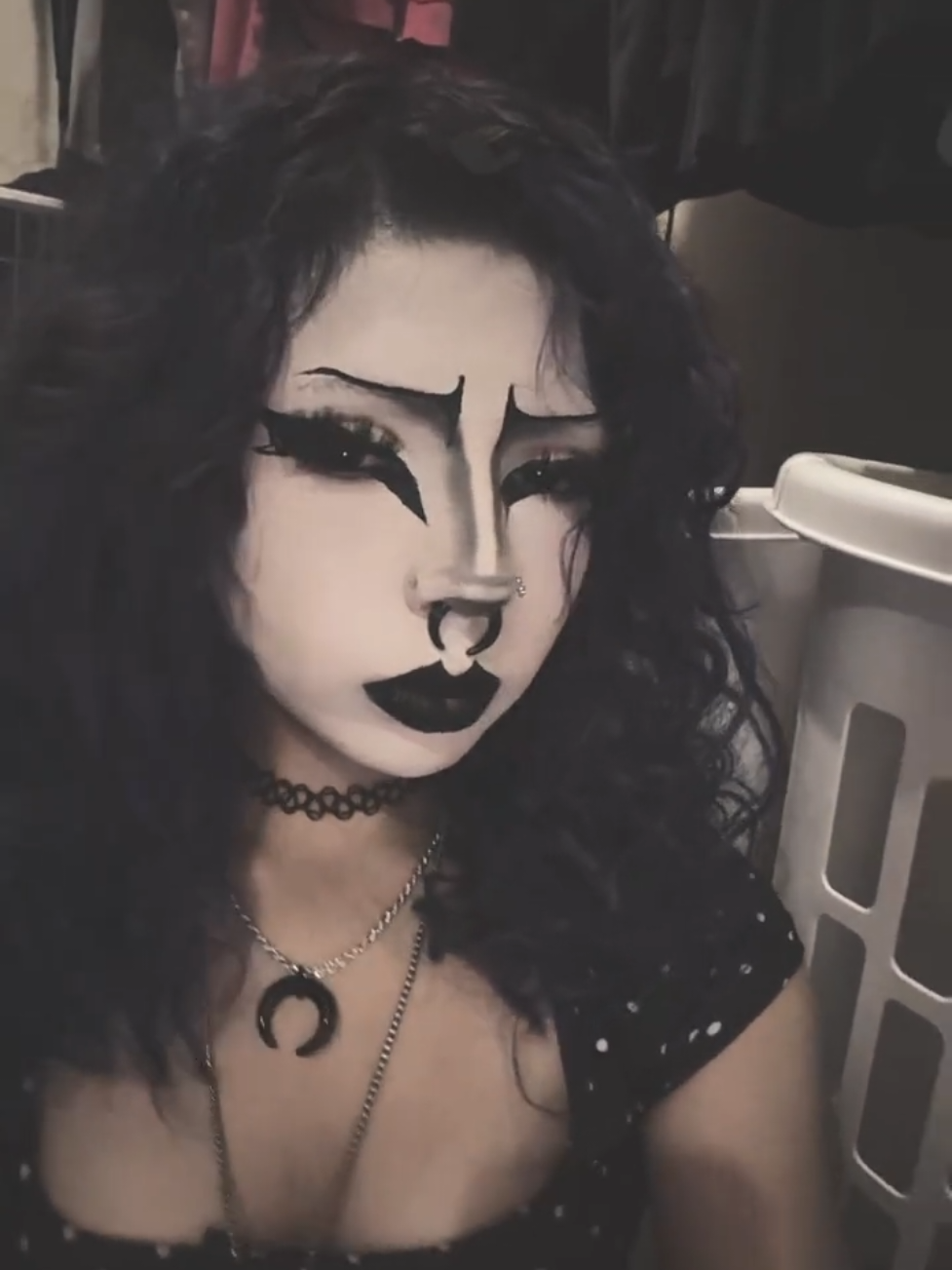 @★