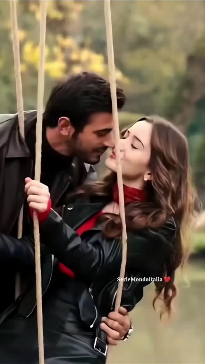 @Serie. Mondo. Italia 🌏