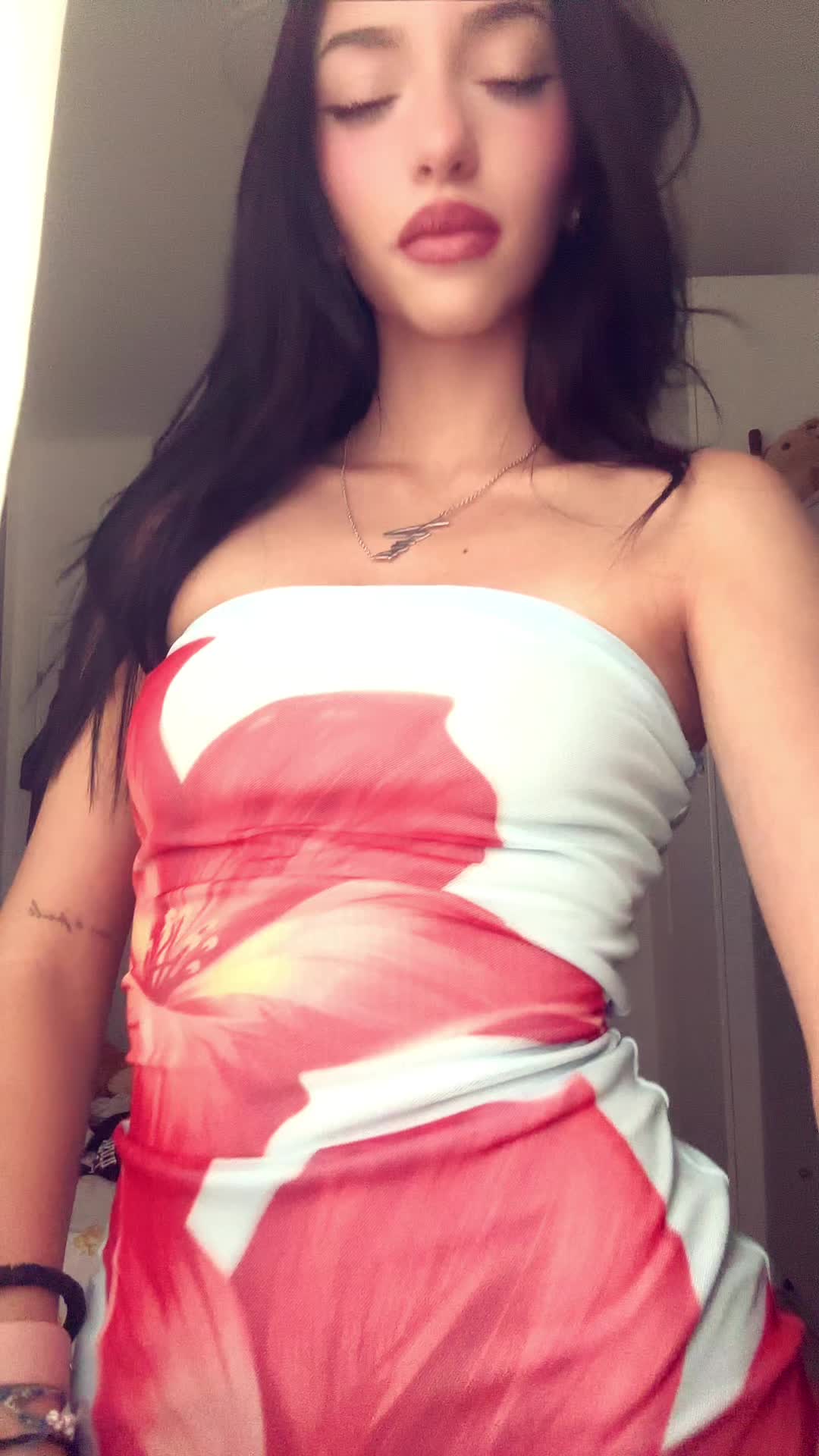 @nana𖣂