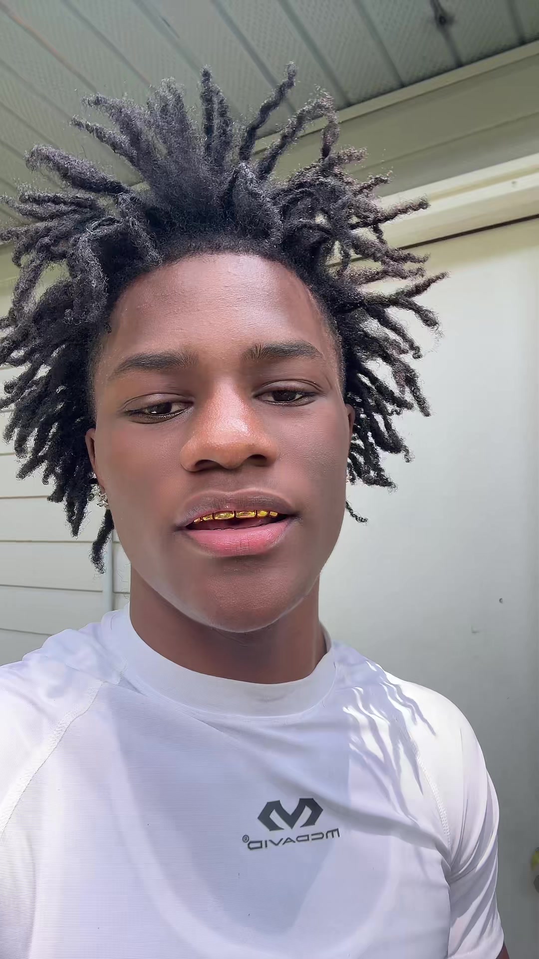 @quezyns