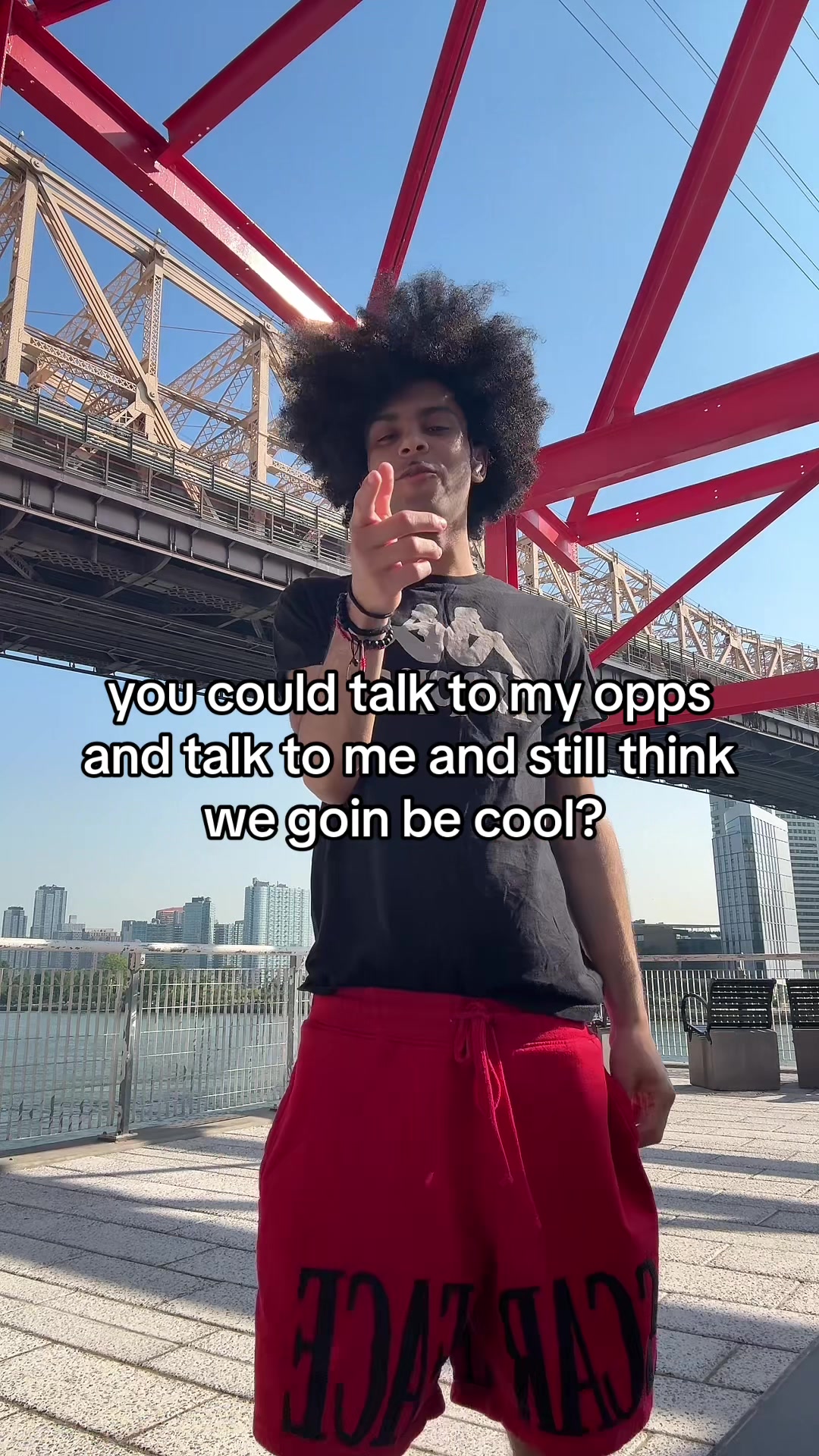 @derekyb