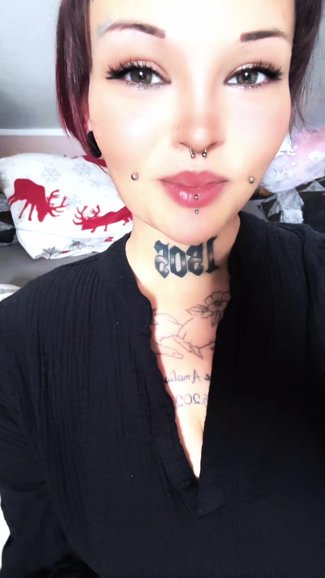 @𝓛𝓪𝓾𝓻𝓪🌹🖤
