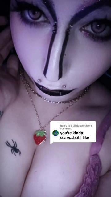 @𓃵 🜏𖤐  ʎddnƆ 𖤐🜏 𓃵