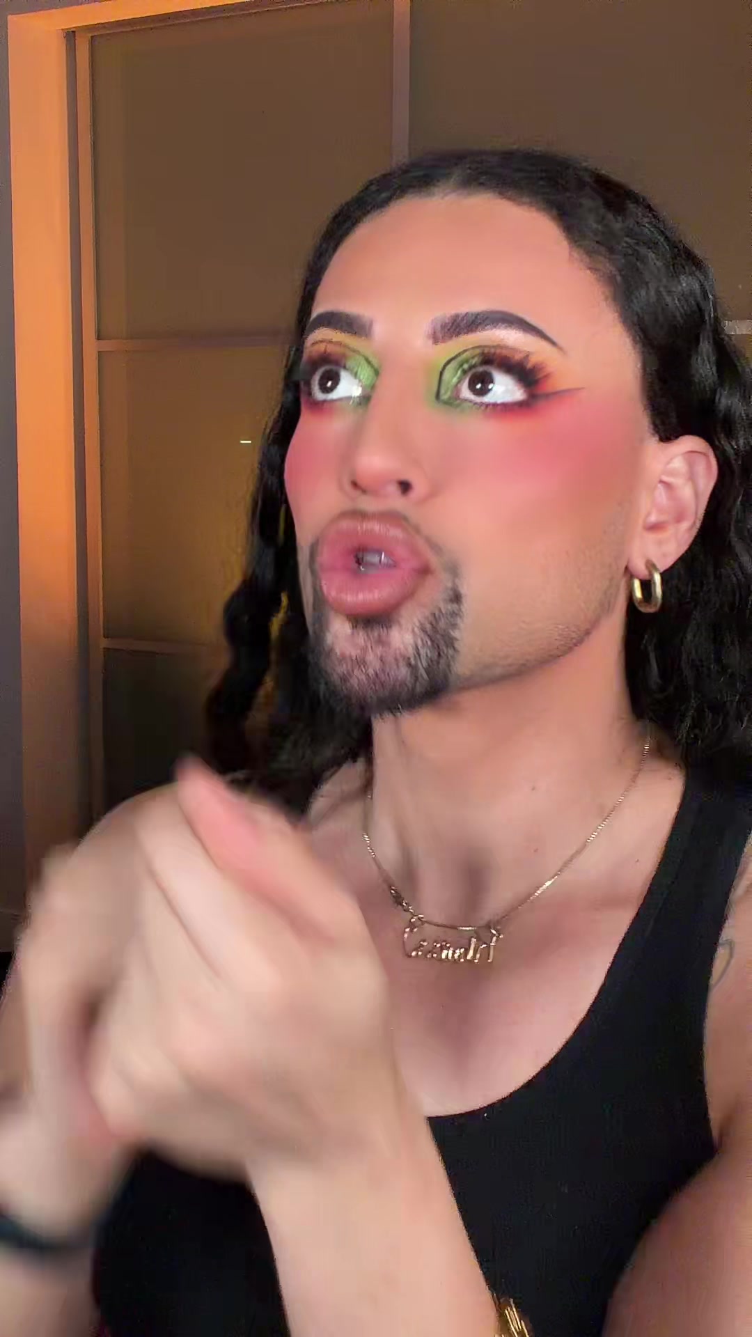 @khrisskontours