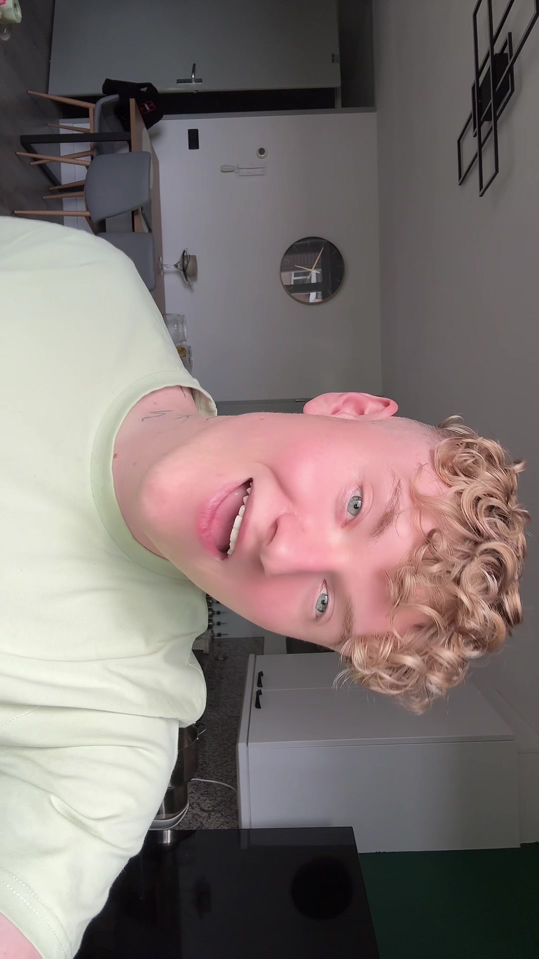 @Makaronii🤓