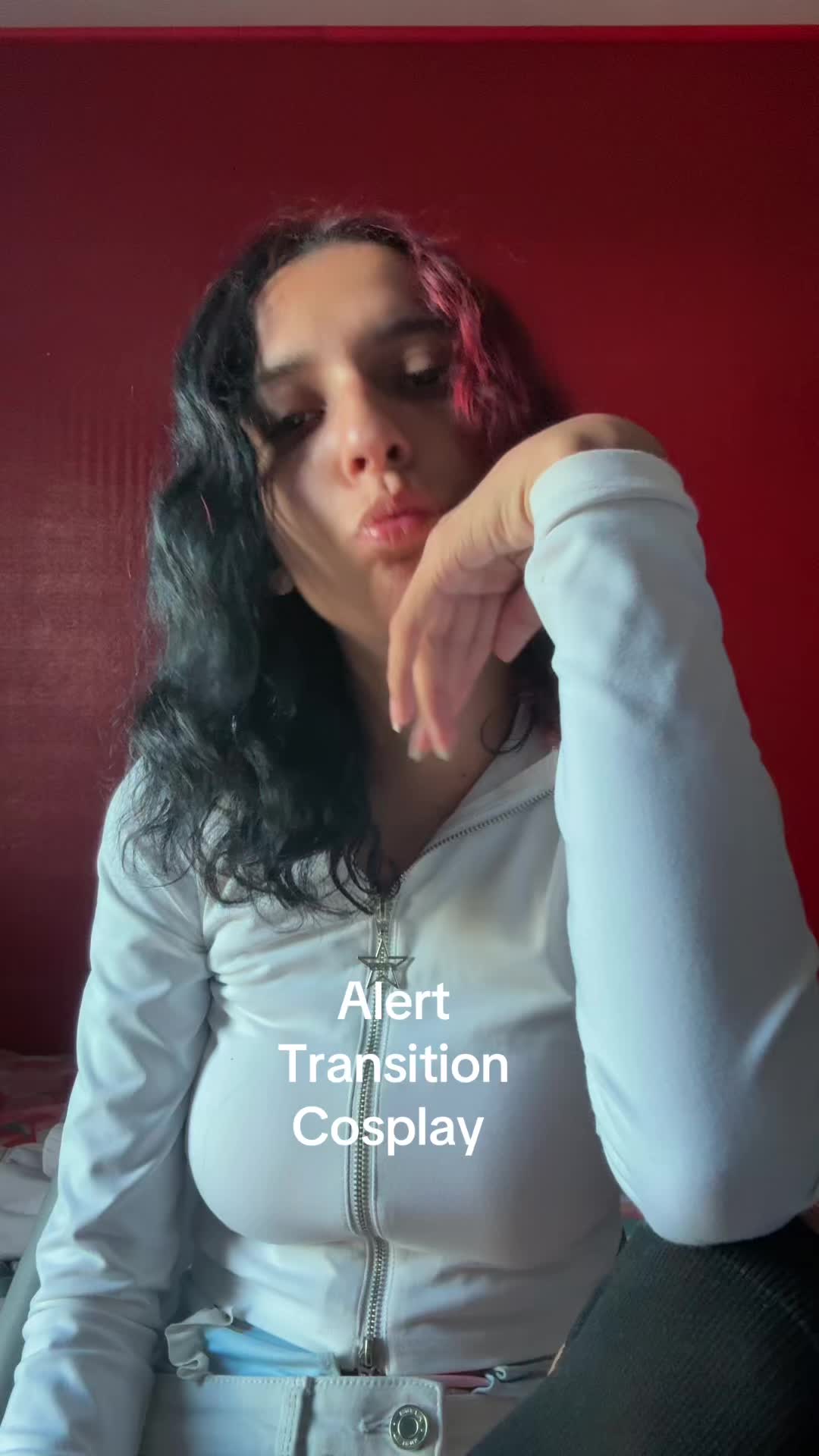 @★★★★☆