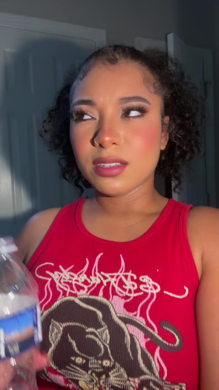 @Angela