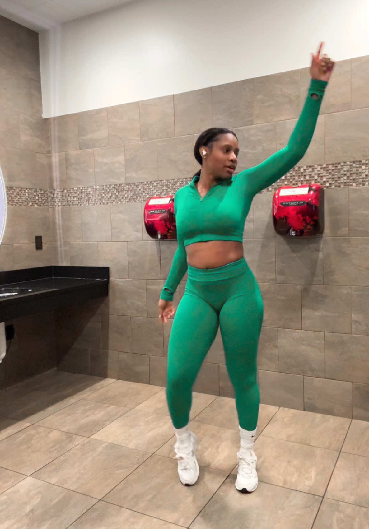 @Its_priniboo