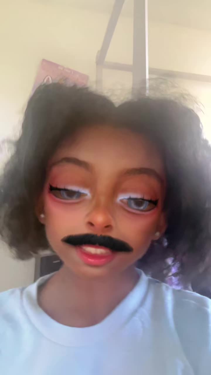 @ava123
