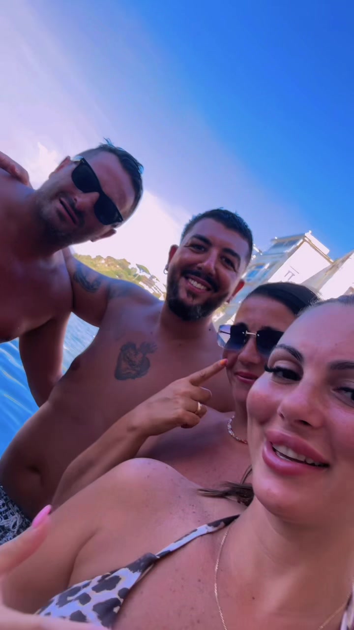 @Daniela ☀️