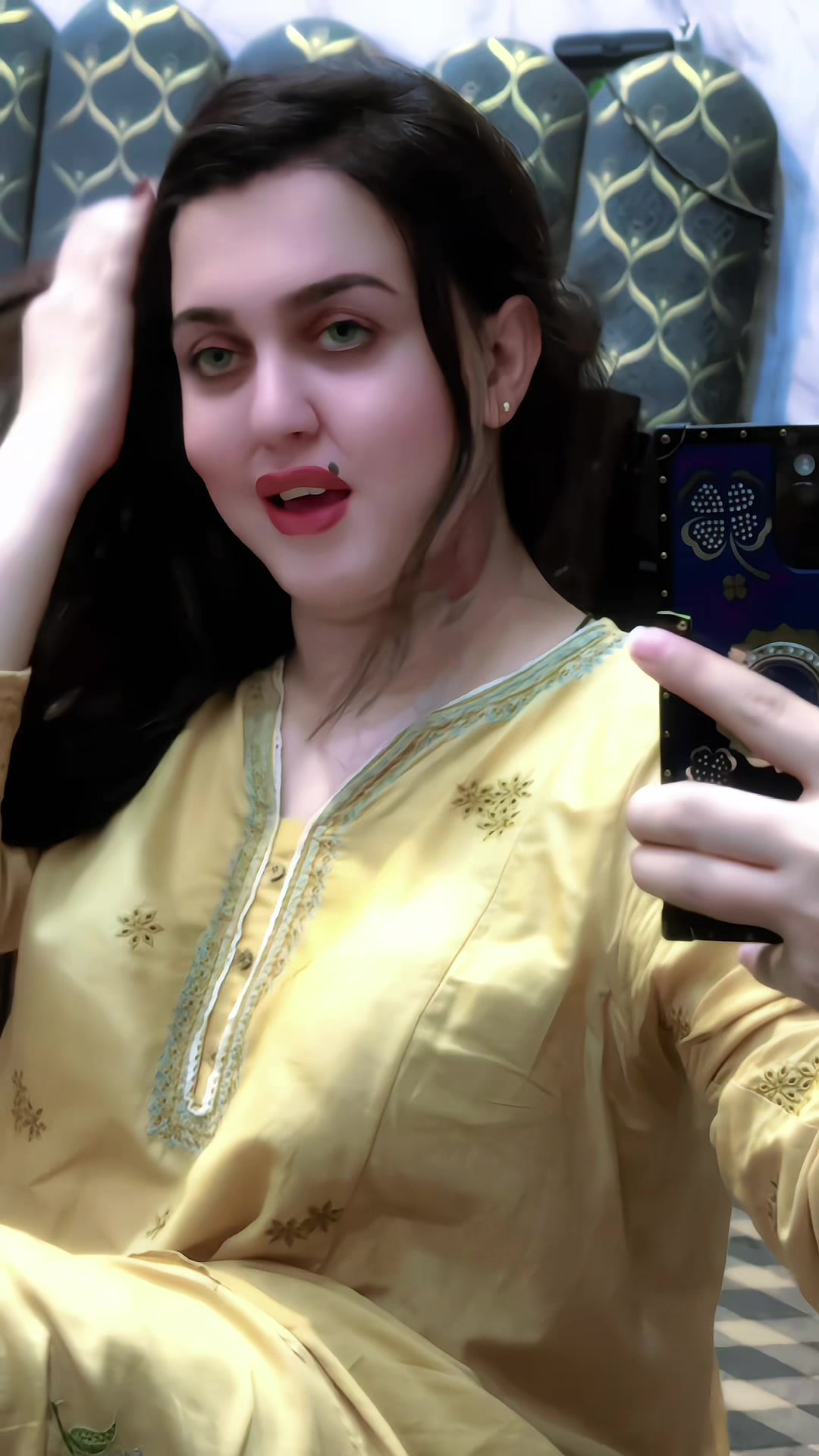 @🦋official  کو کو Lovely🦋