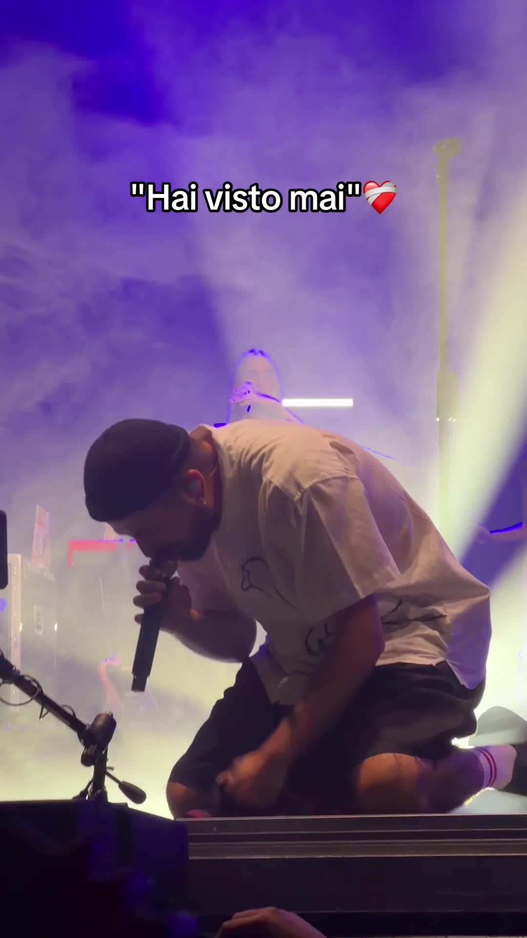 @♱