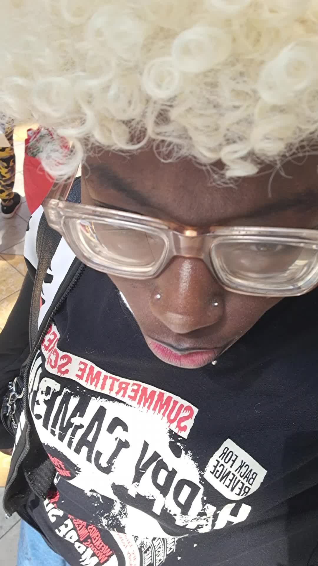 @Alien👽✌🏿