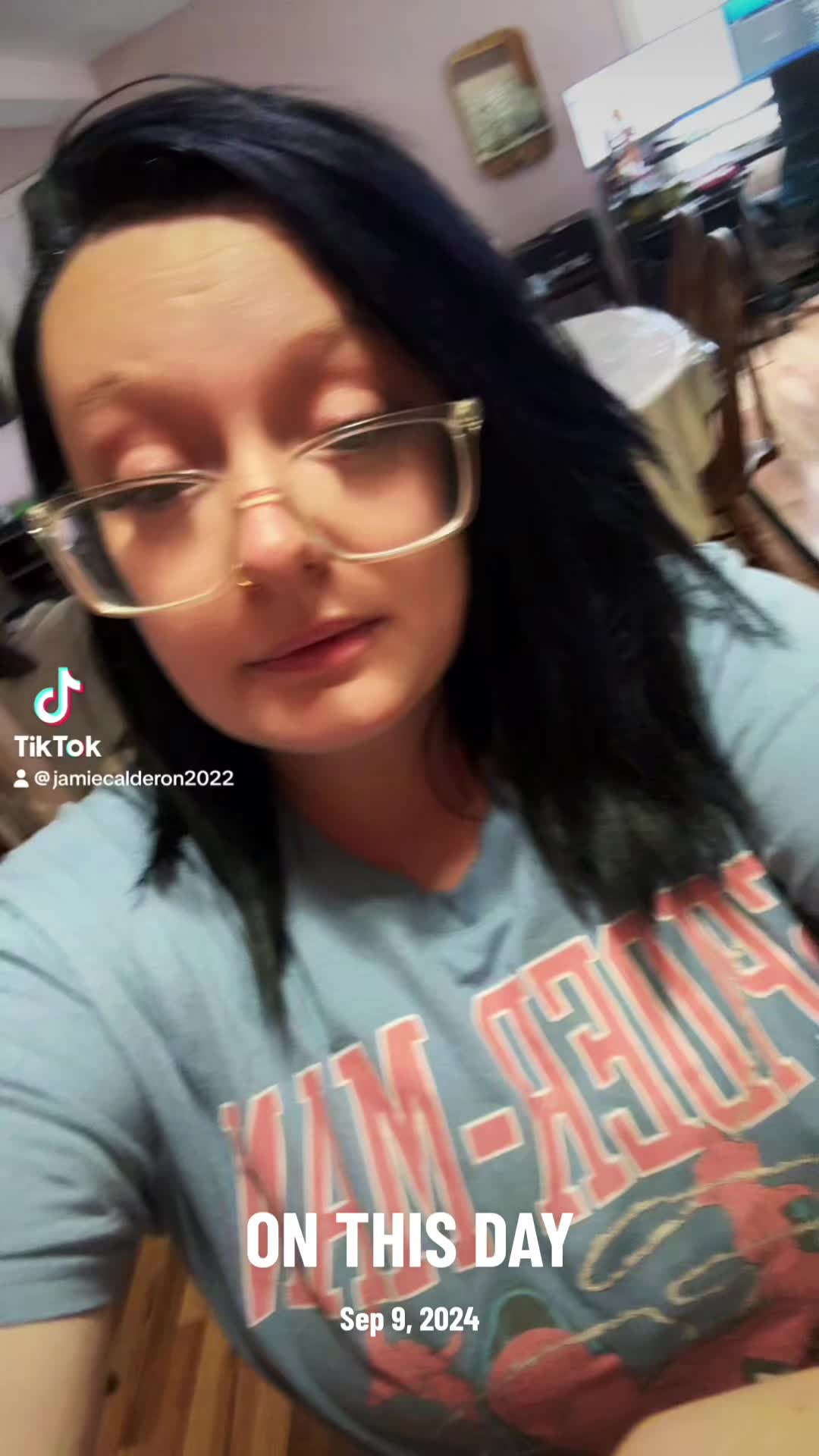 @HisQueen👑