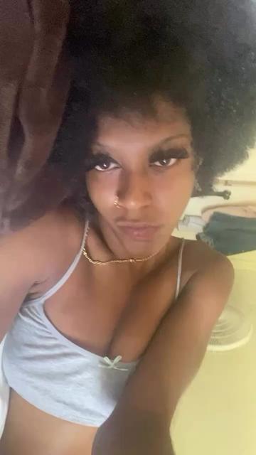 @toriolaaa