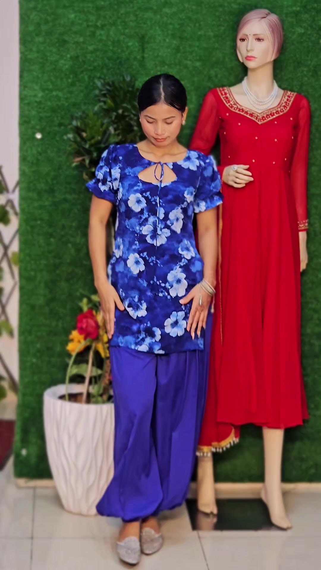 @Rekha Fashion