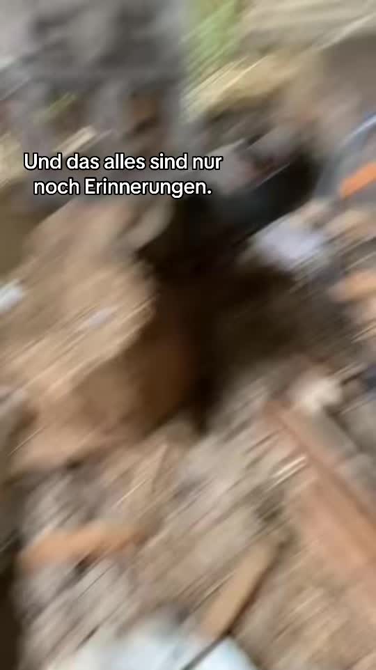 @￴