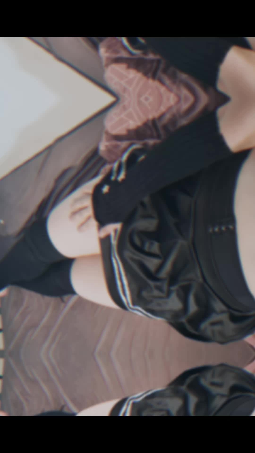@LittleFemPuppy