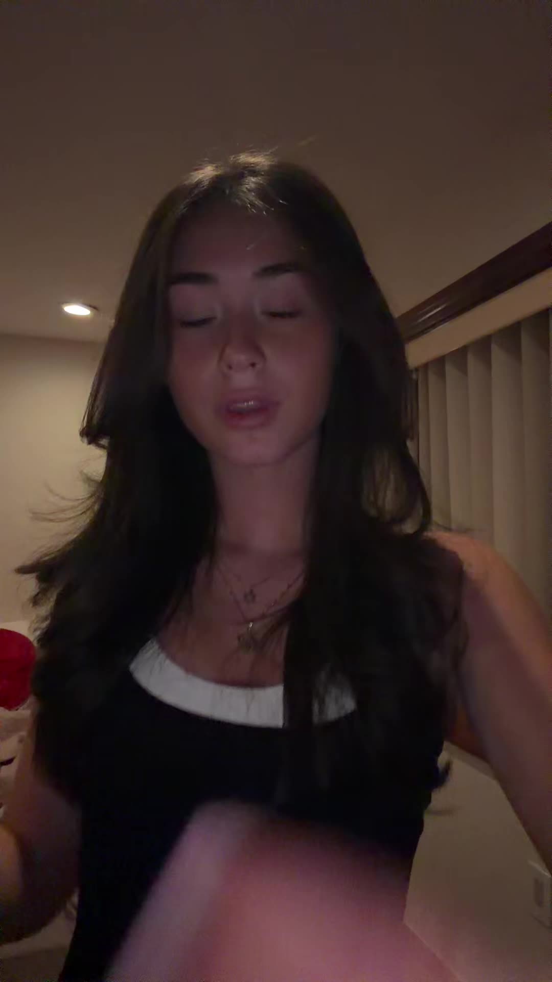 @Lizzy T