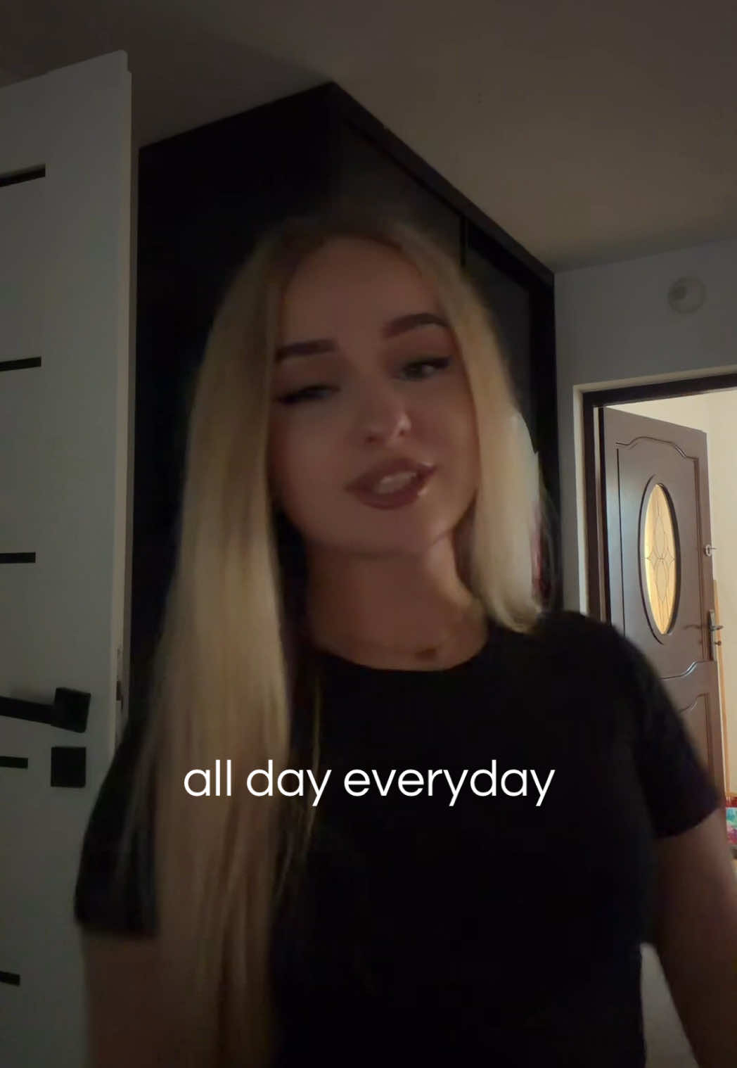 @sandra 🦦