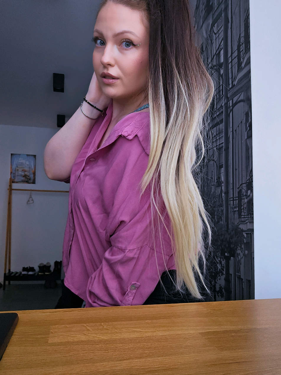 @Monika Mikoo💋