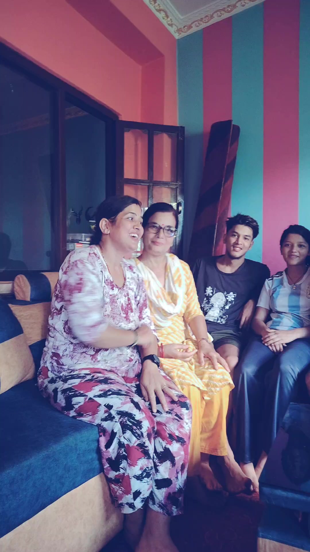 @अधिकारी लक्ष्मी