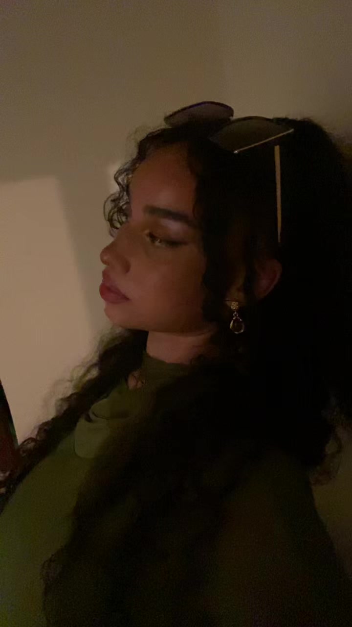 @jihanee&lsquo;🌺🥥🍉