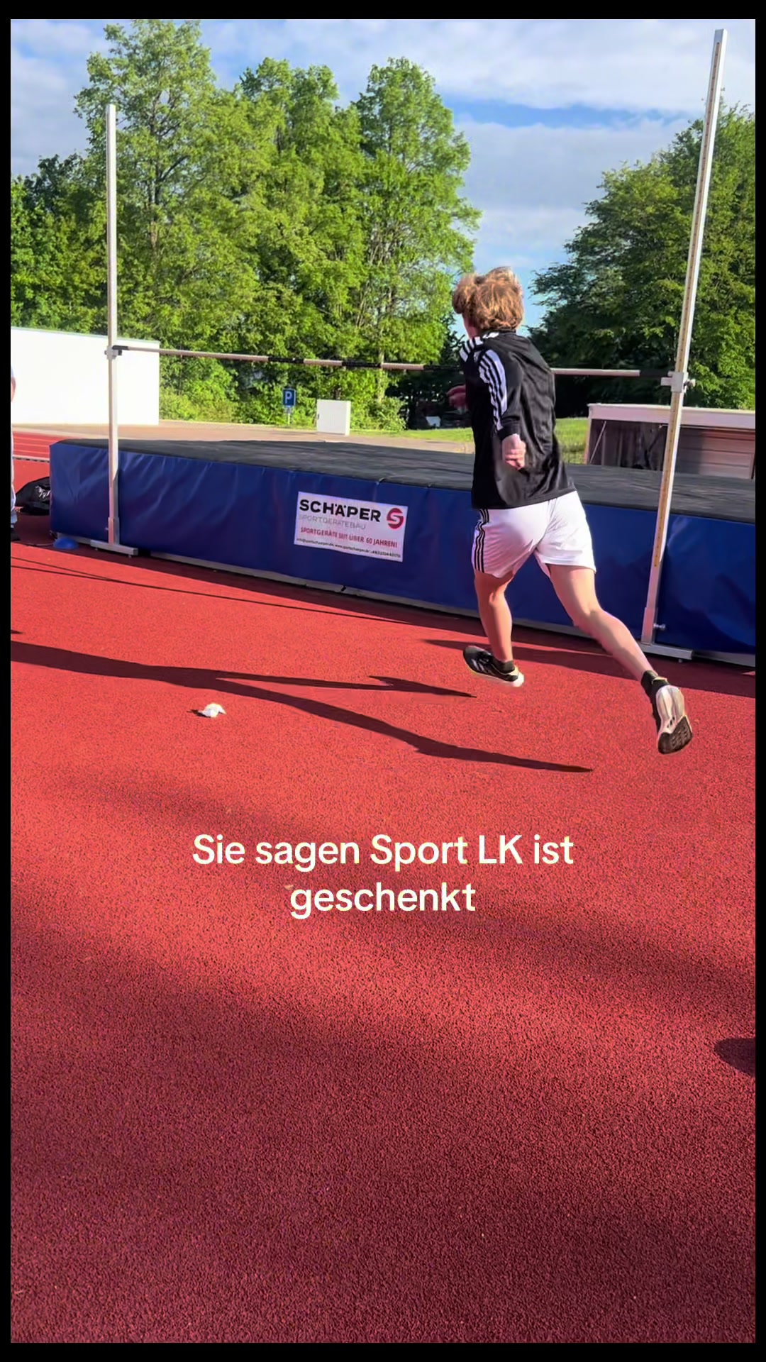 @kreuzbandrisslk