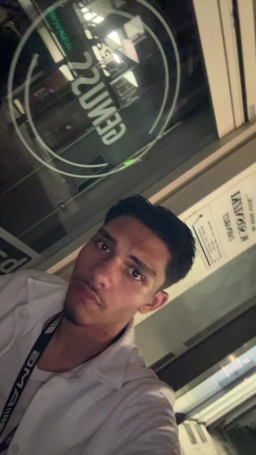 @M.D🎭