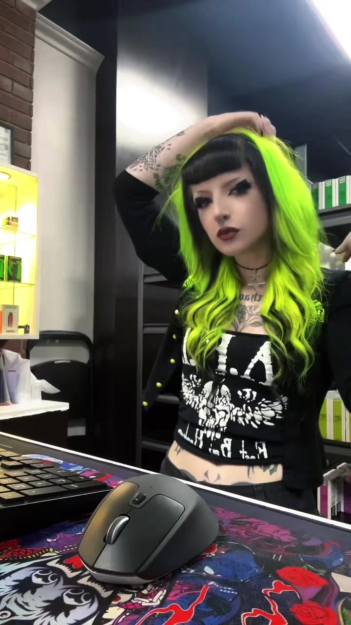 @Kyra