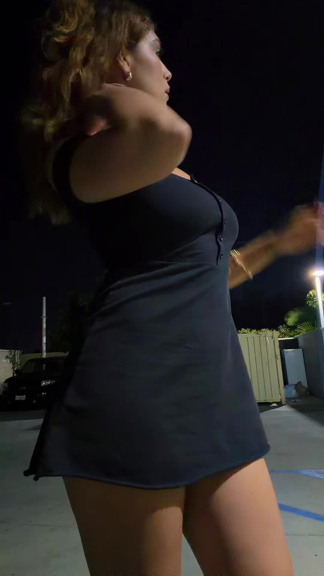@★