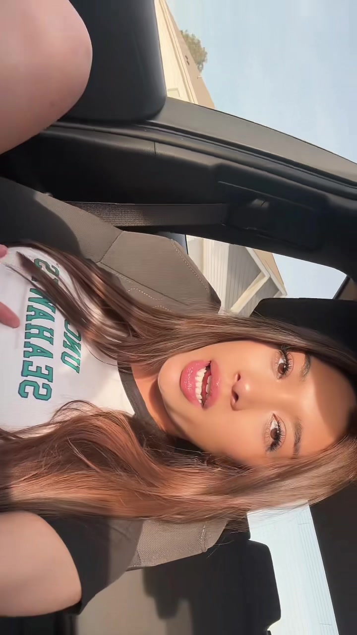 @Ari🍓