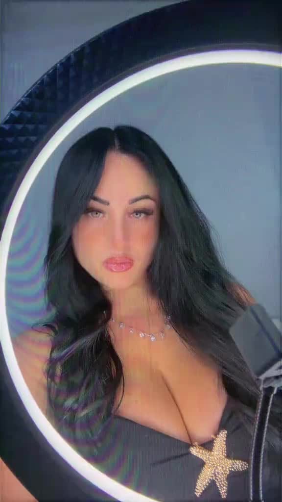 @🖤Valentina_esposito24🖤