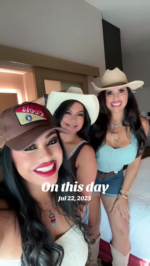 @sandysprinkles77