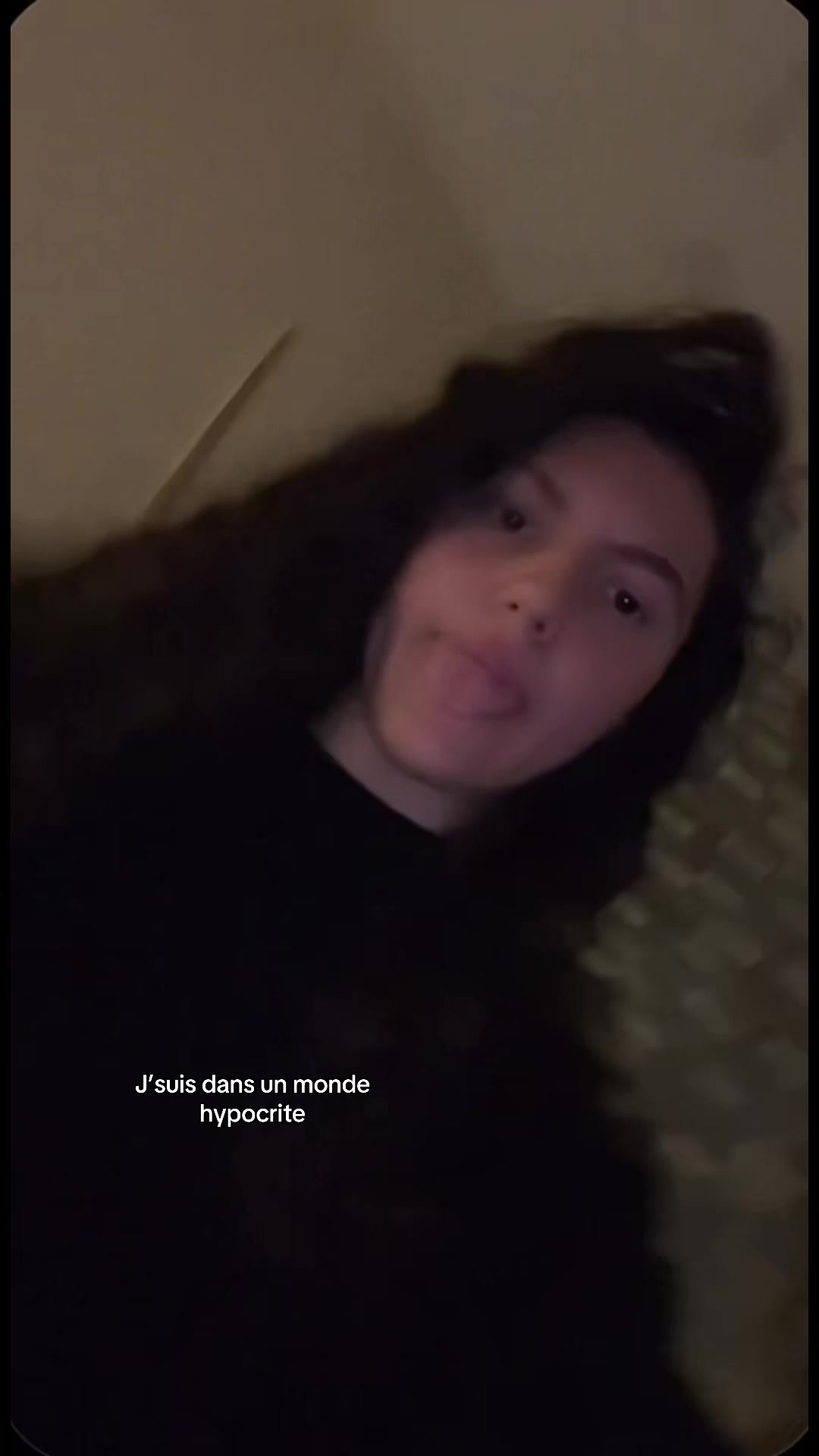 @Célia