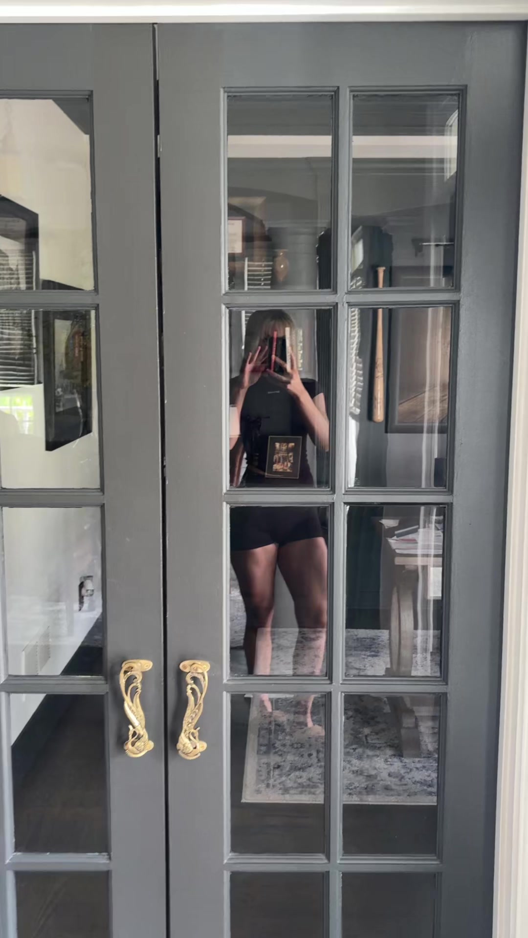 @AVA ISABELLA