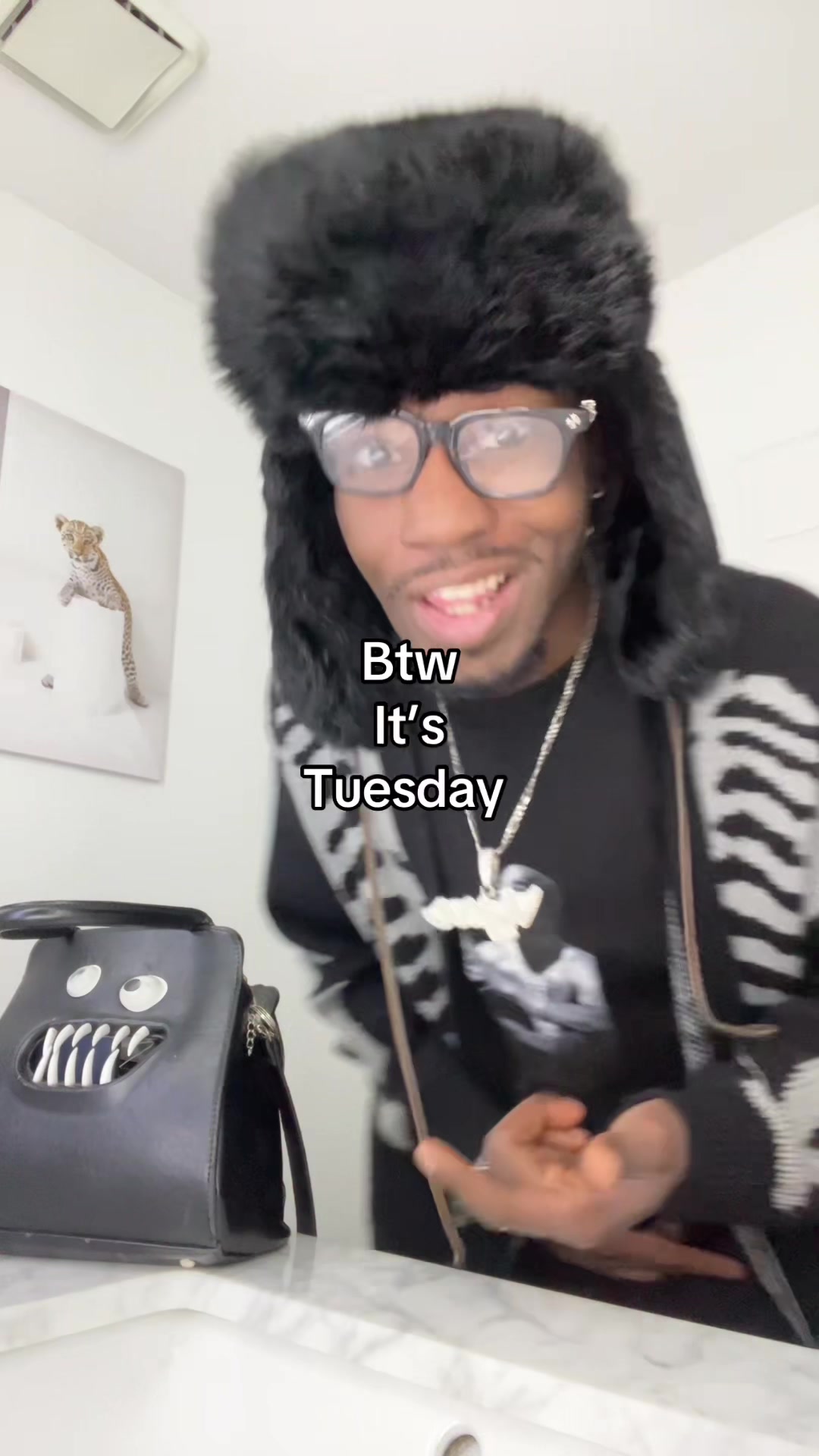 @Vyne