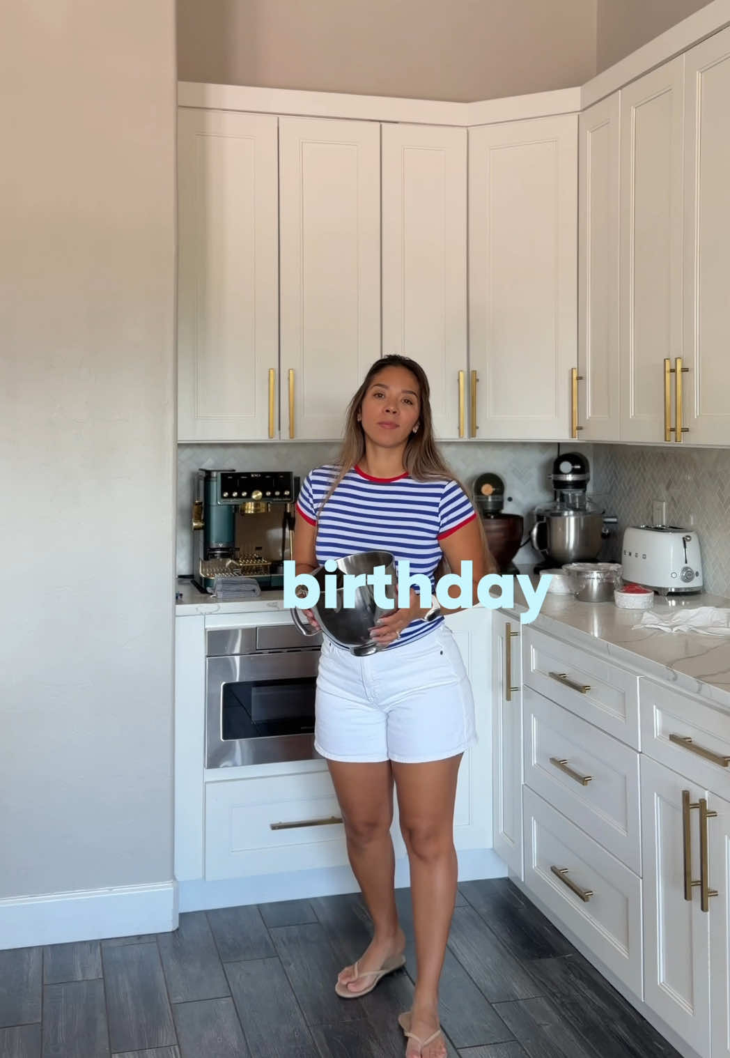 @Cake By Claudia