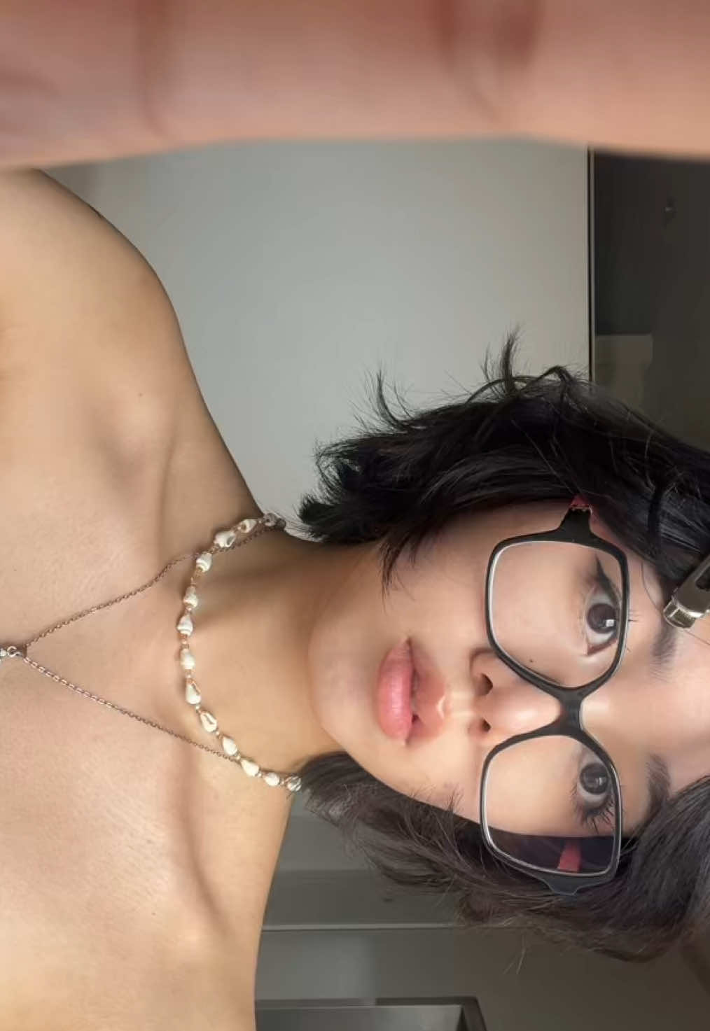 @Mode3ny