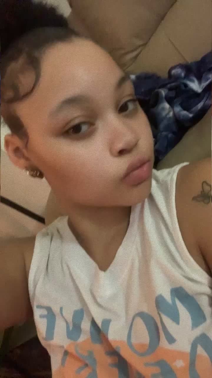 @whitteeeeGirlllaaaaaa