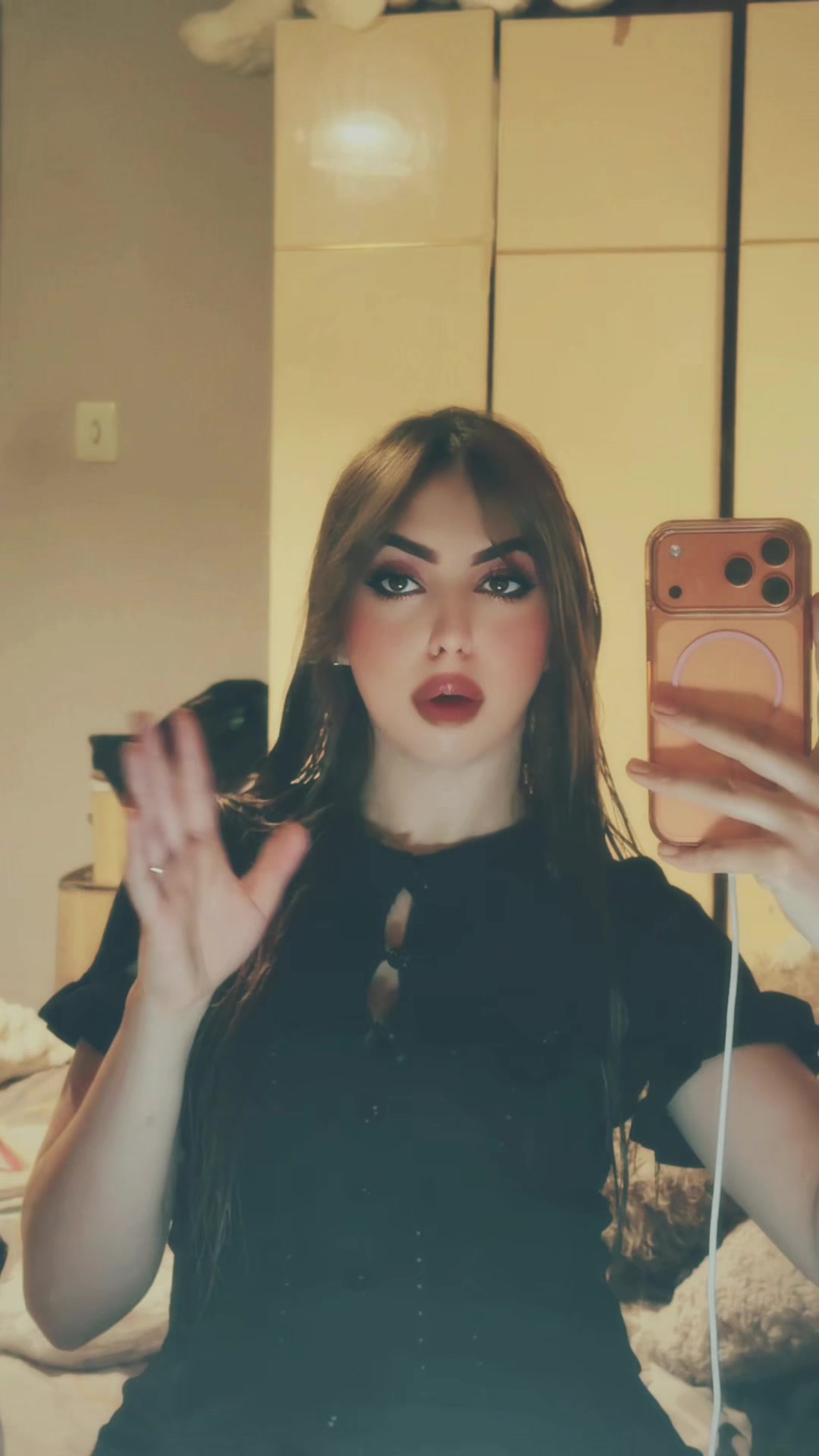 @👑𝔉𝔞𝔱𝔦_𝔄𝔧👑