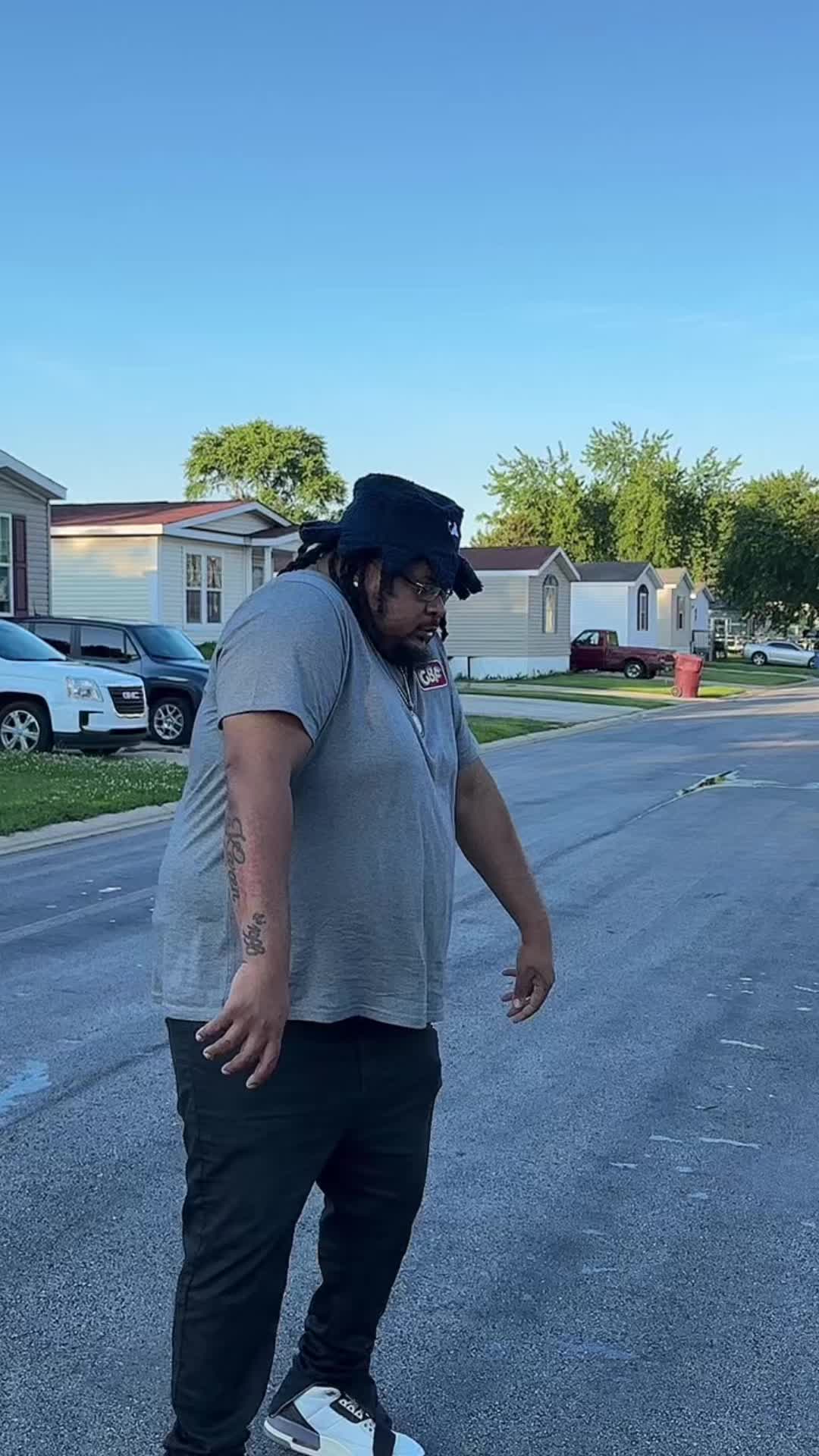 @TheRealOuuuOz