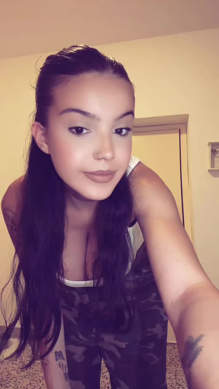 @saralamannaaa