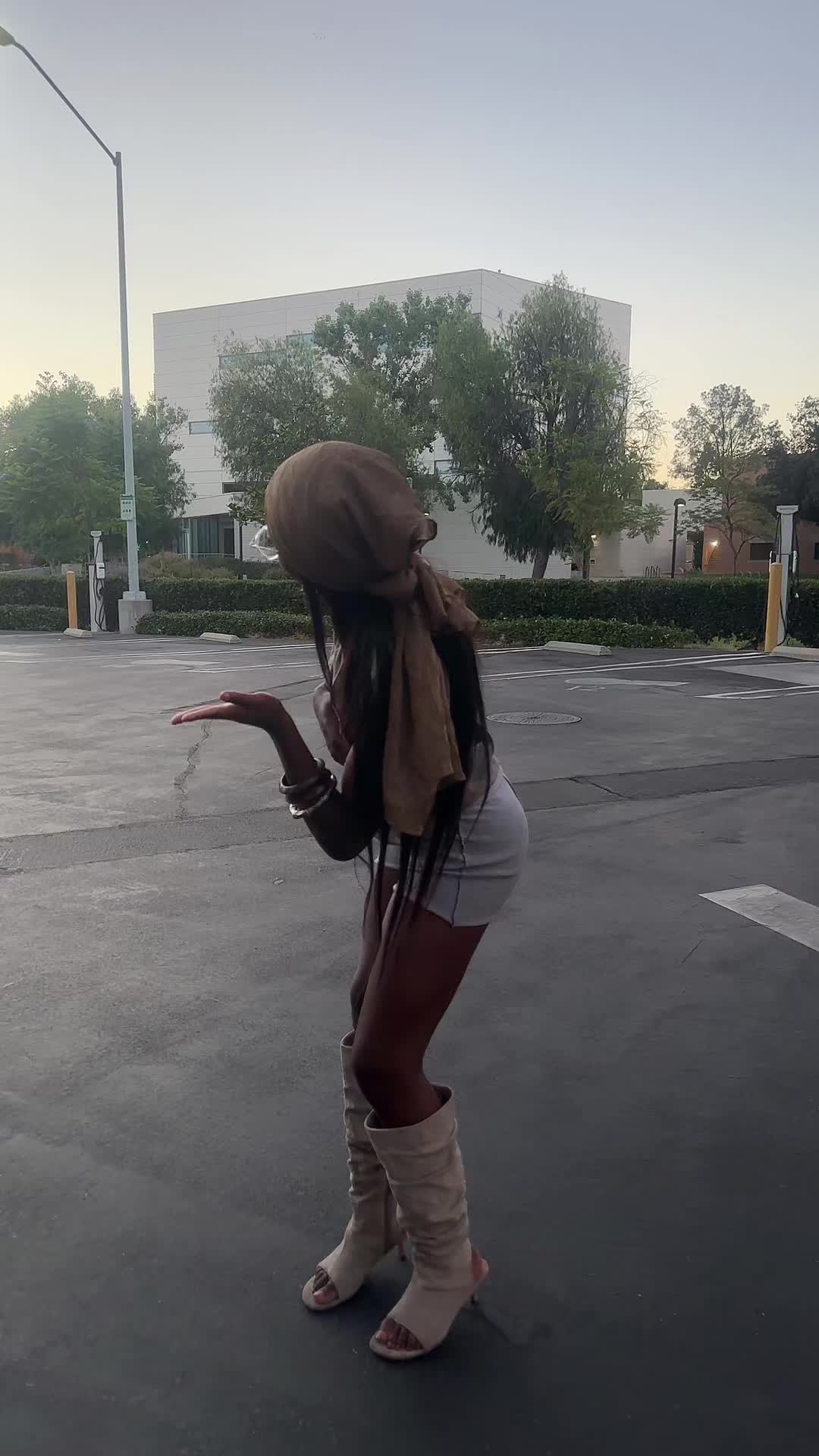 @niyah