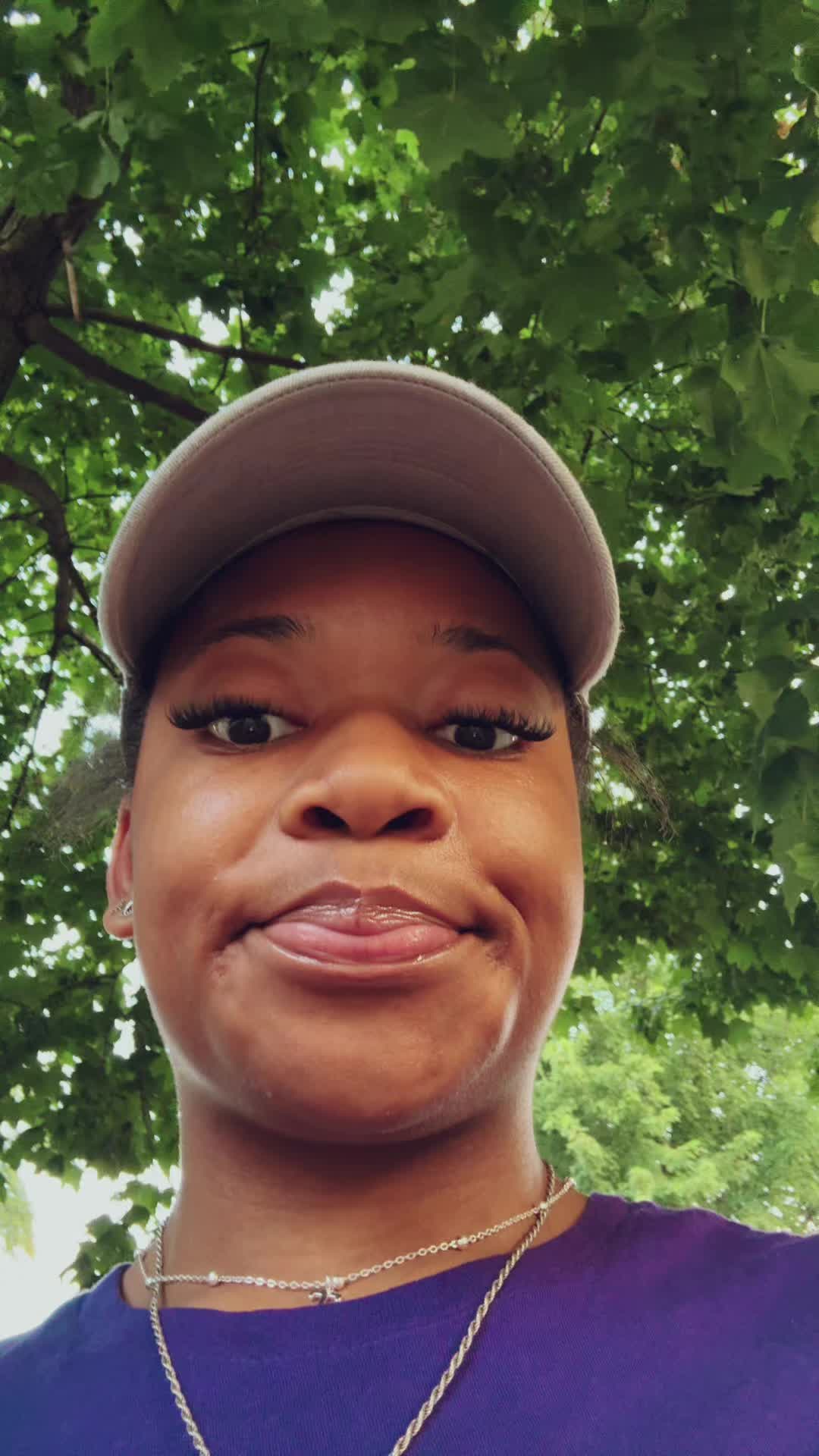 @T