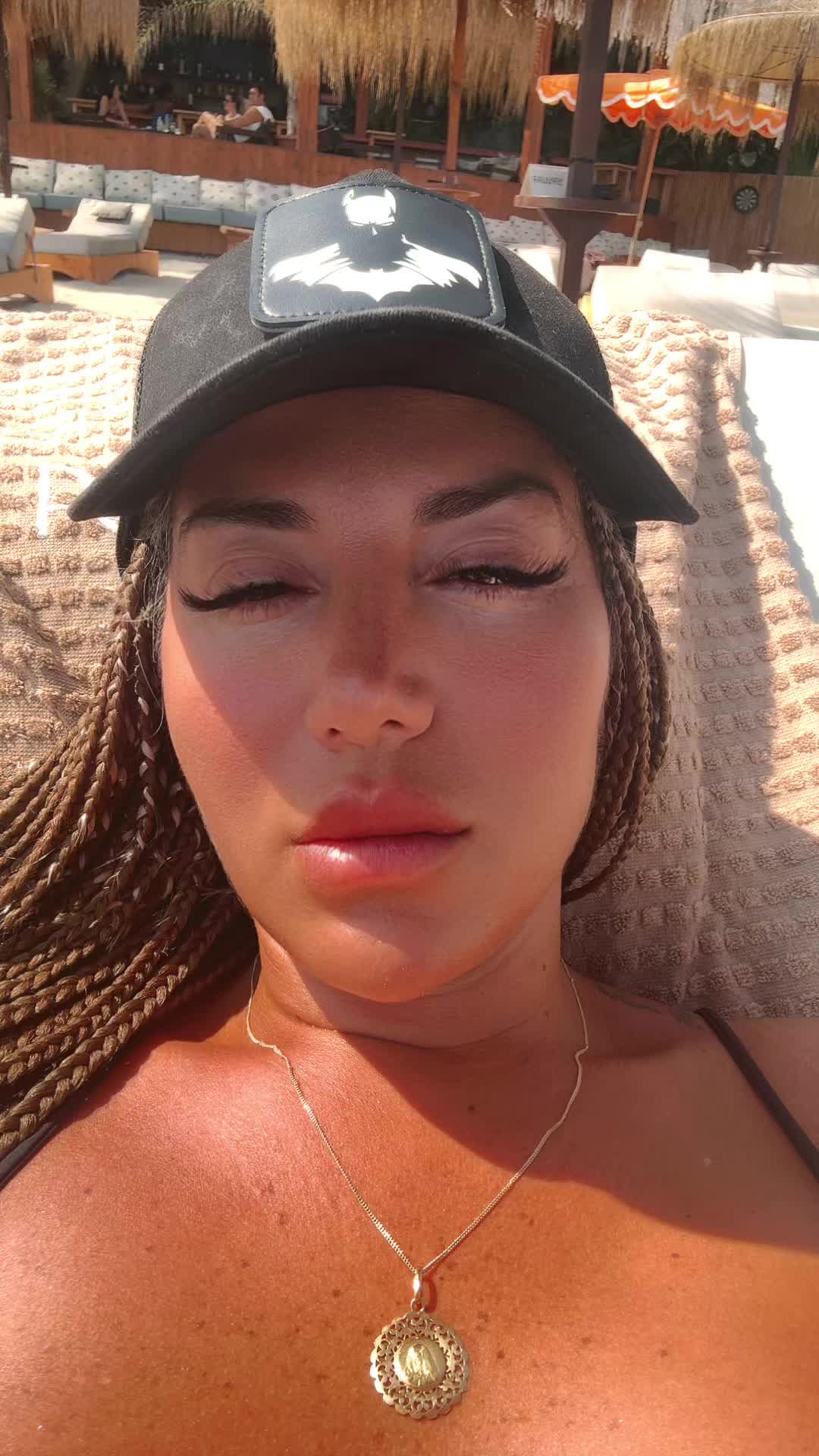 @Ela _entela