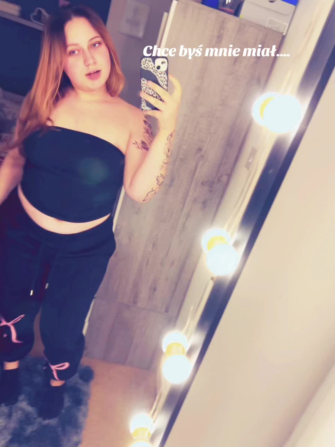 @Oliwia🎀