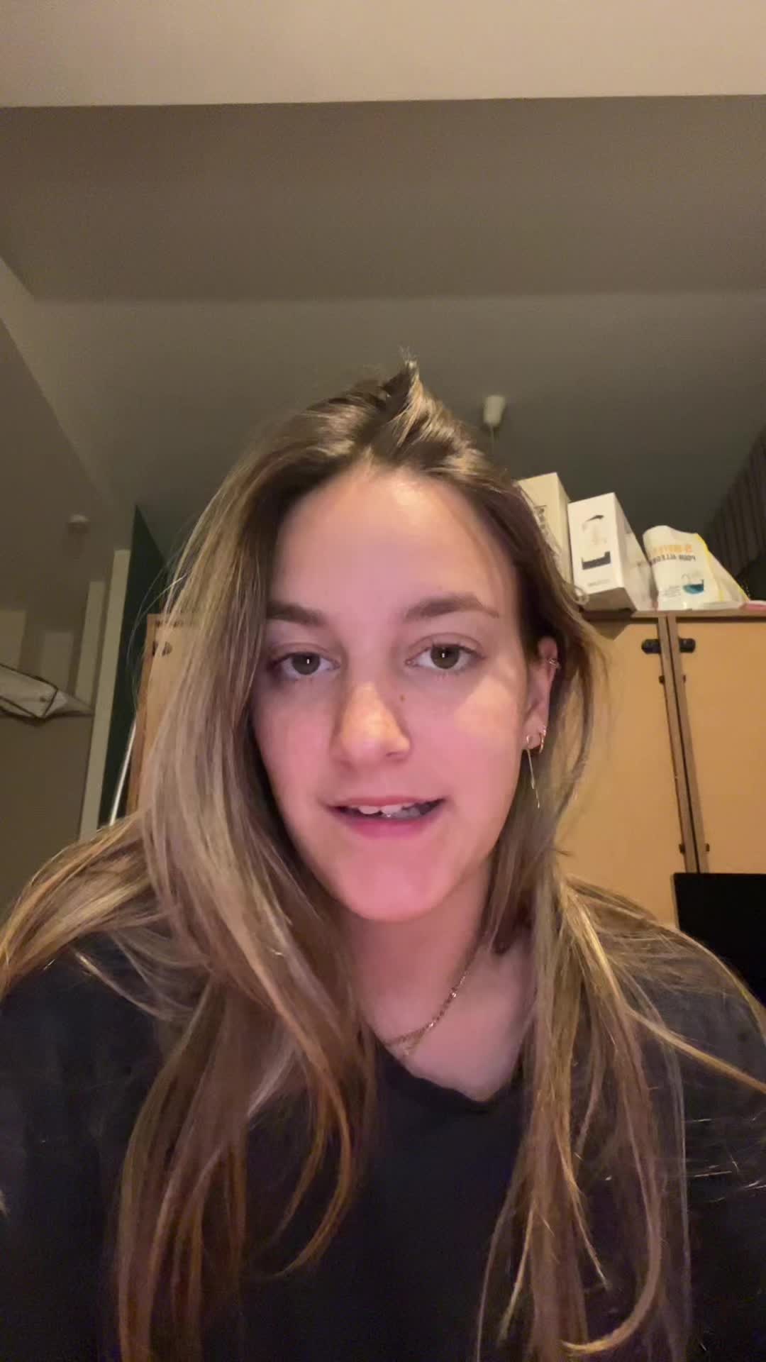 @_alcha_