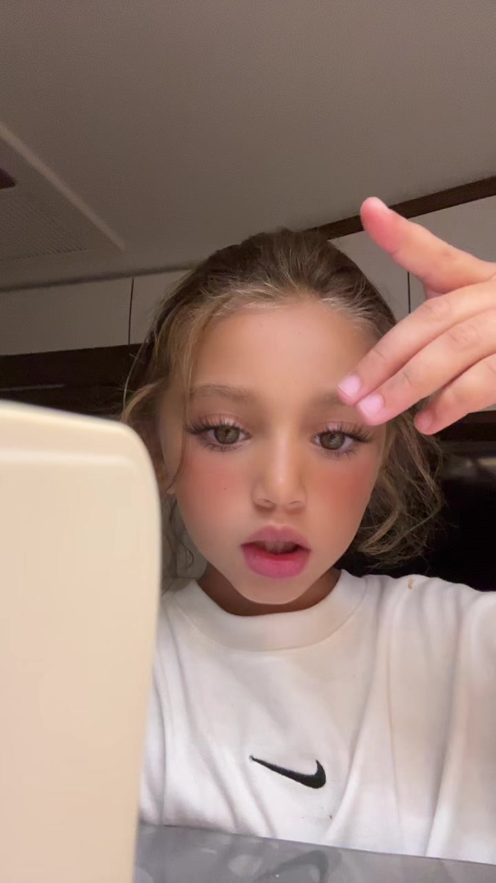 @Salomé