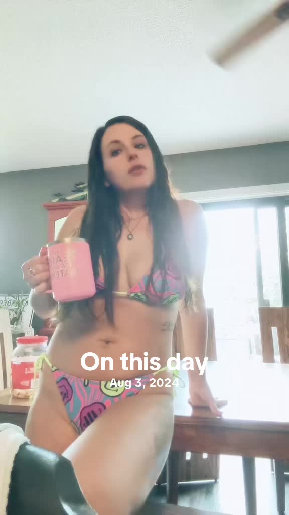@Barefootmamamn